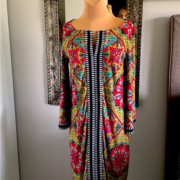 Laundry By Shelli Segal Dresses & Skirts - DRESS BY LAUNDRY SHELLI SEGAL STUNNING PRINT EXCELLENT COND SIZE 4